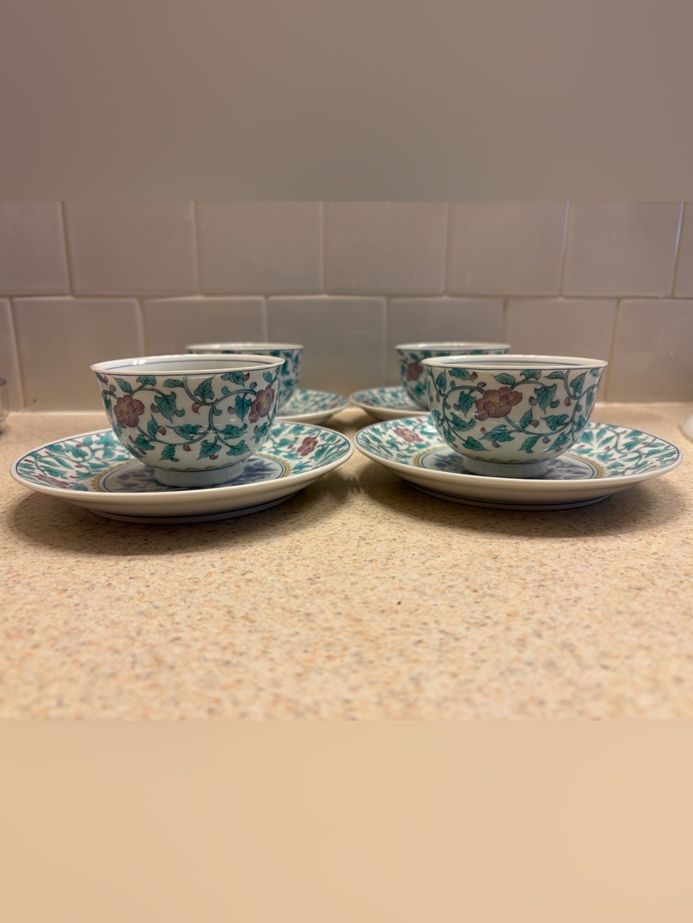 Vintage Arita Floral Porcelain Tea Cup and Saucer Set - Green and Pink - Picture 4 of 12